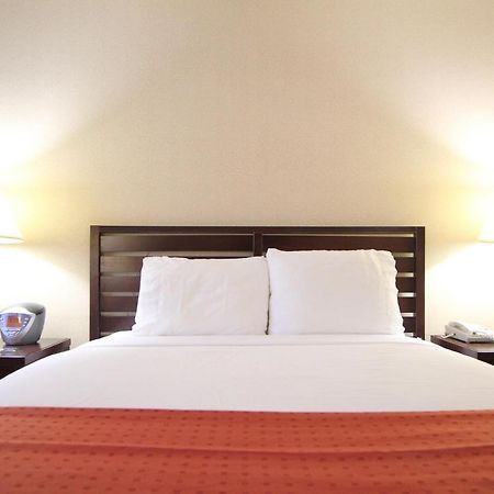 Ramada By Wyndham Minneapolis Airport - Eagan Dış mekan fotoğraf
