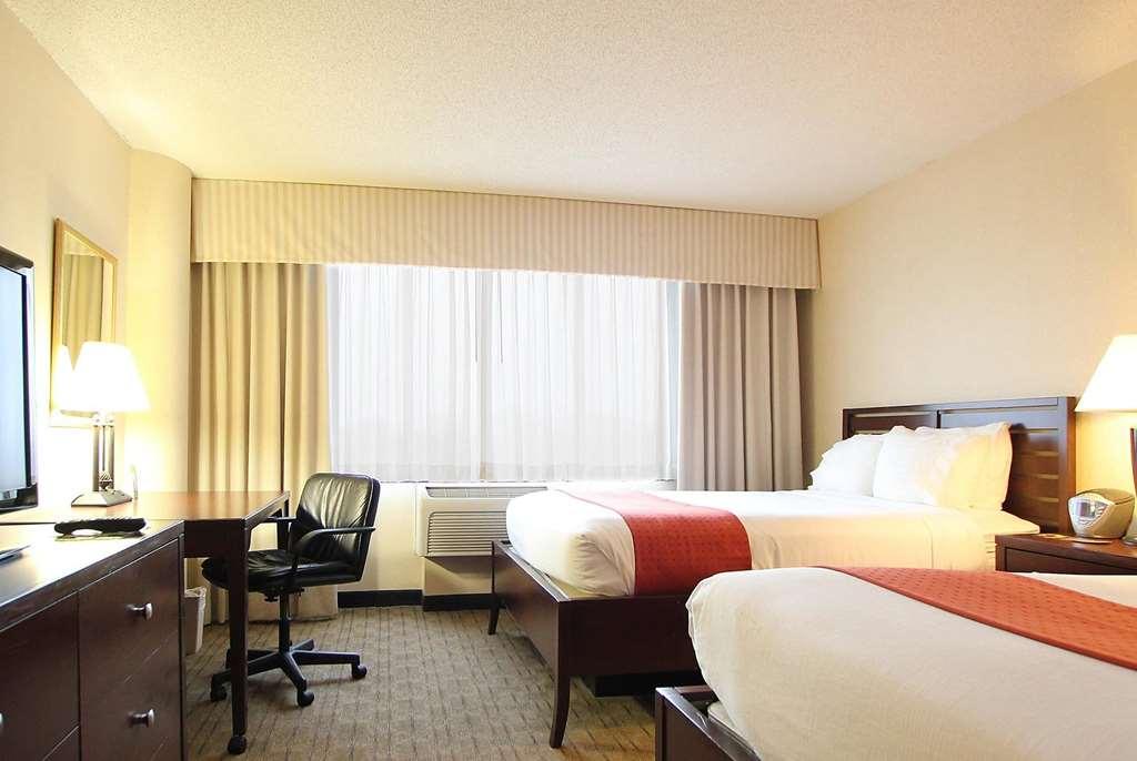 Ramada By Wyndham Minneapolis Airport - Eagan Oda fotoğraf