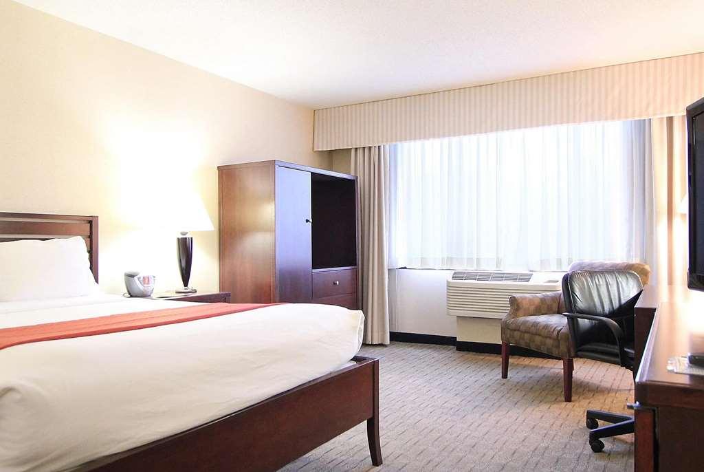 Ramada By Wyndham Minneapolis Airport - Eagan Oda fotoğraf