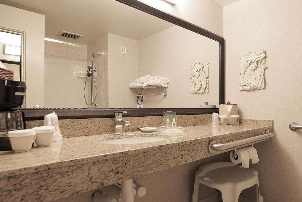 Ramada By Wyndham Minneapolis Airport - Eagan Dış mekan fotoğraf