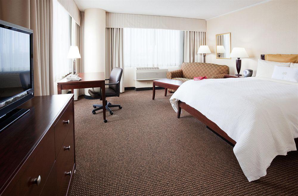 Ramada By Wyndham Minneapolis Airport - Eagan Dış mekan fotoğraf