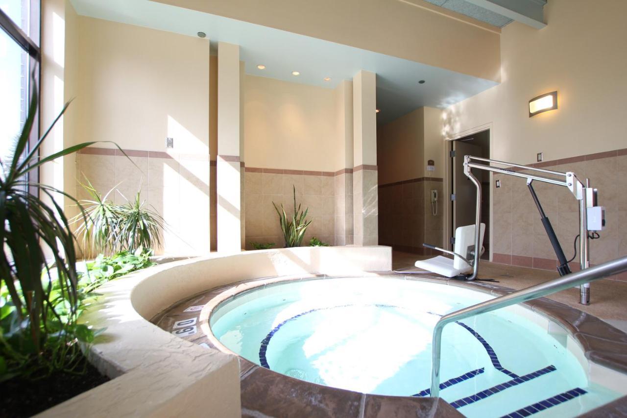 Ramada By Wyndham Minneapolis Airport - Eagan Dış mekan fotoğraf