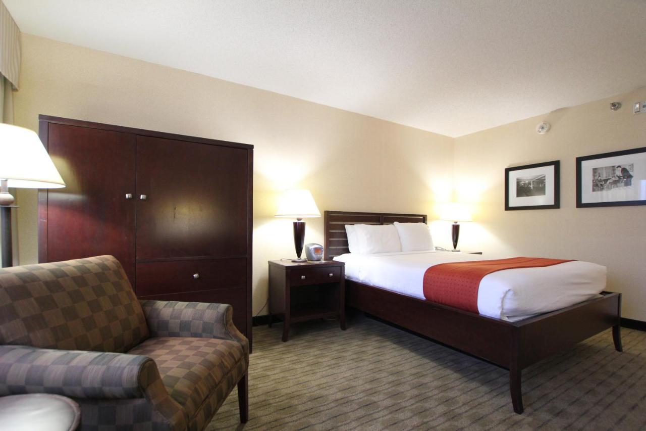 Ramada By Wyndham Minneapolis Airport - Eagan Dış mekan fotoğraf