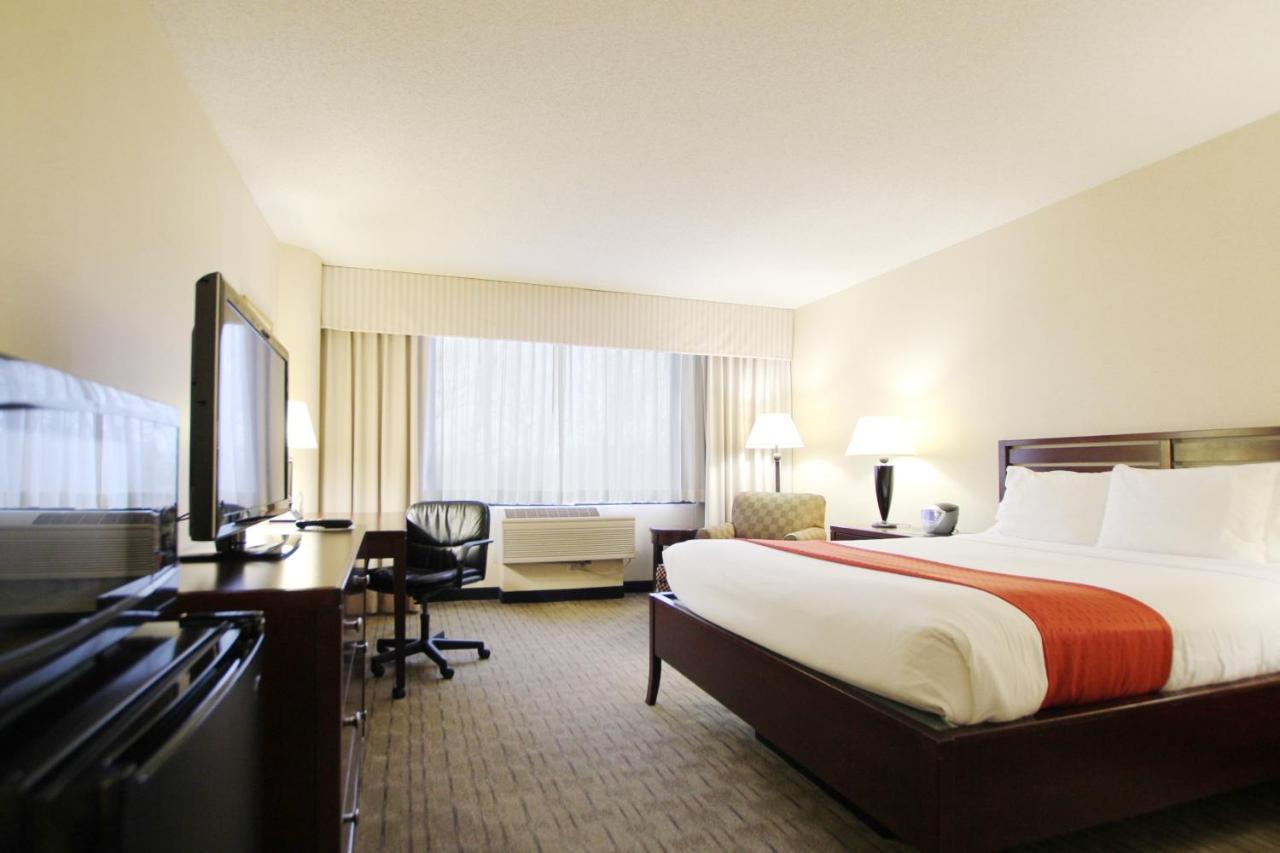 Ramada By Wyndham Minneapolis Airport - Eagan Dış mekan fotoğraf